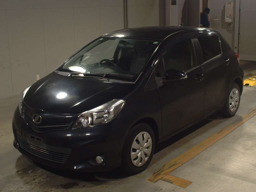 2012 Toyota Vitz NSP130[0]