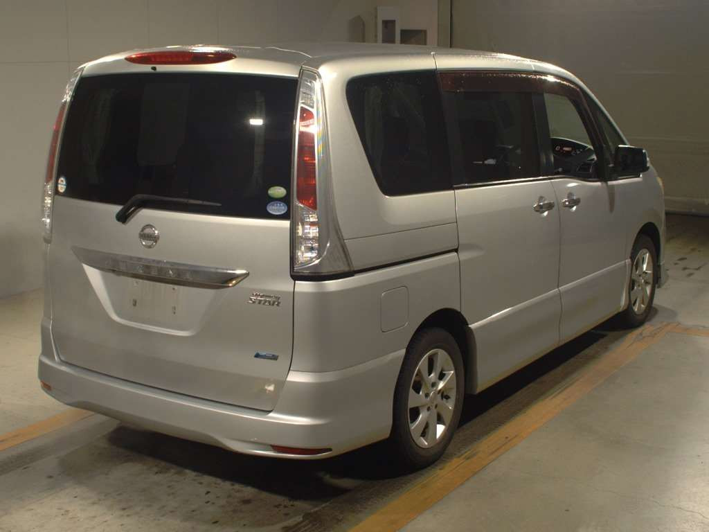 2011 Nissan Serena FC26[1]