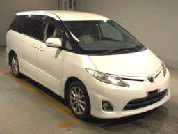 2010 Toyota Estima