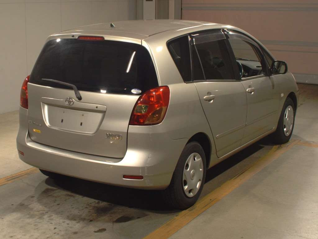 2002 Toyota Corolla Spacio NZE121N[1]