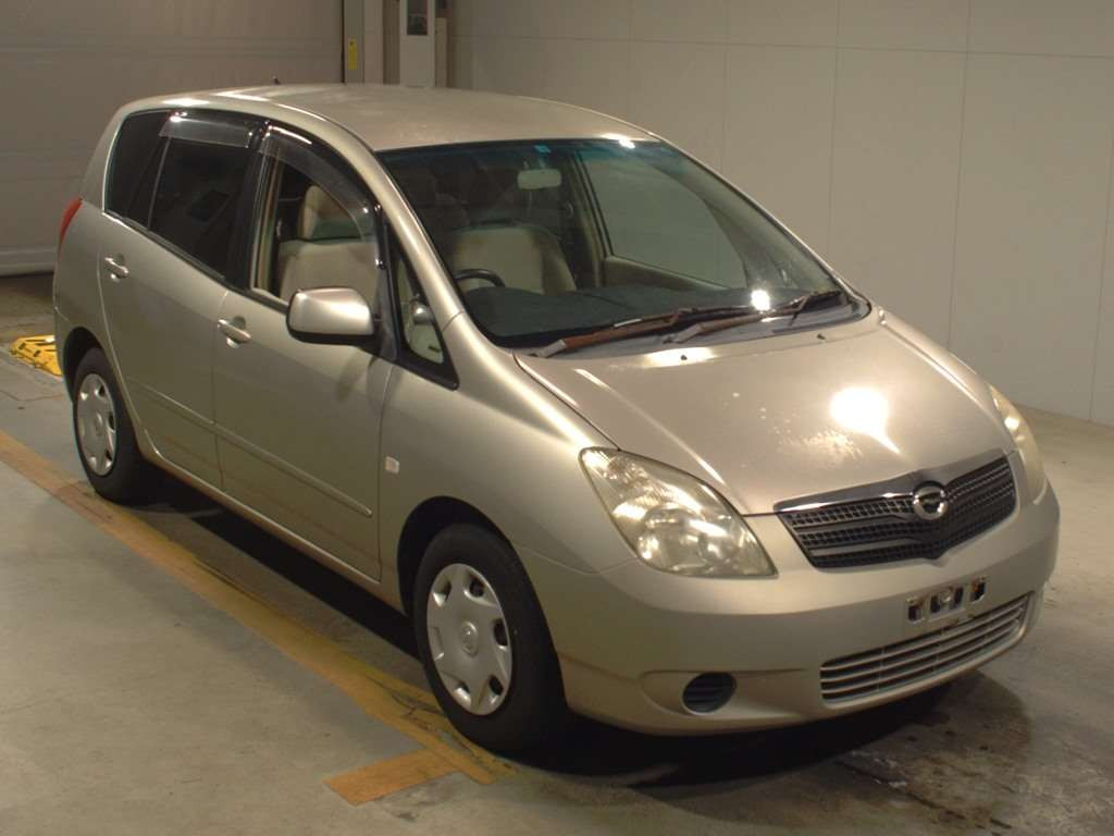 2002 Toyota Corolla Spacio NZE121N[2]