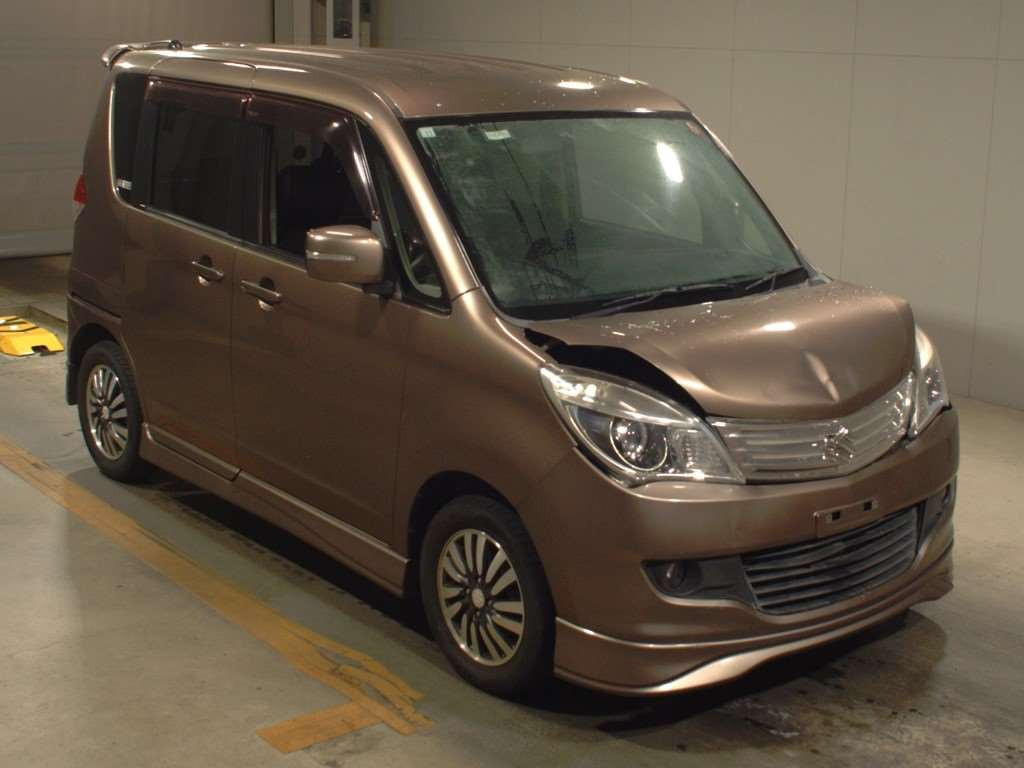 2011 Suzuki Solio MA15S[2]