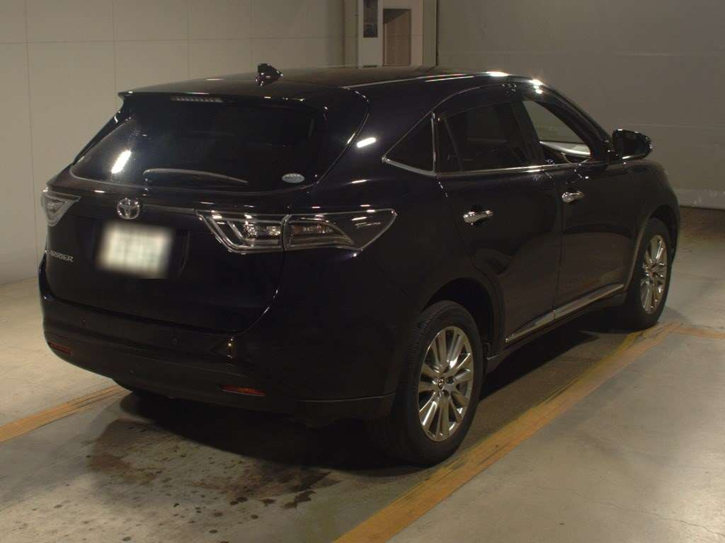 2016 Toyota Harrier ZSU60W[1]