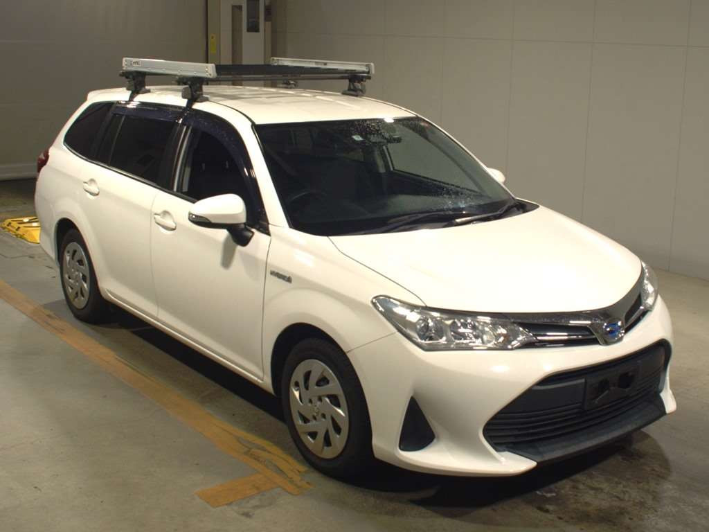 2019 Toyota Corolla Fielder NKE165G[2]