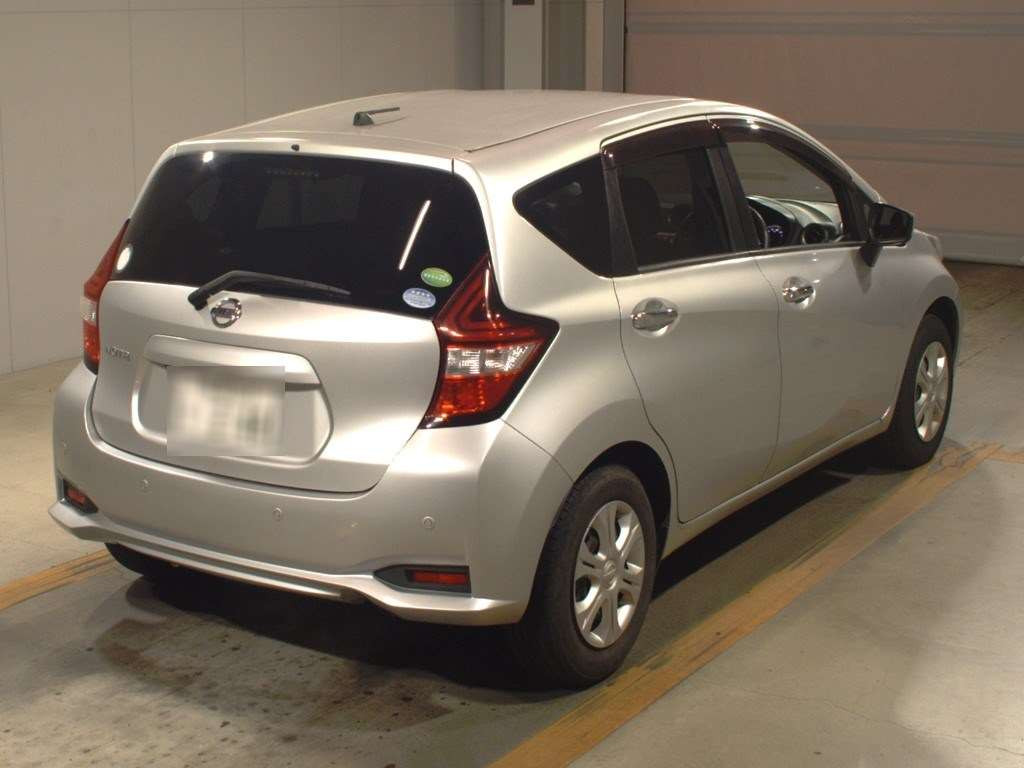 2016 Nissan Note E12[1]