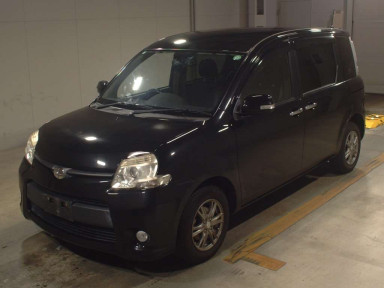 2013 Toyota Sienta