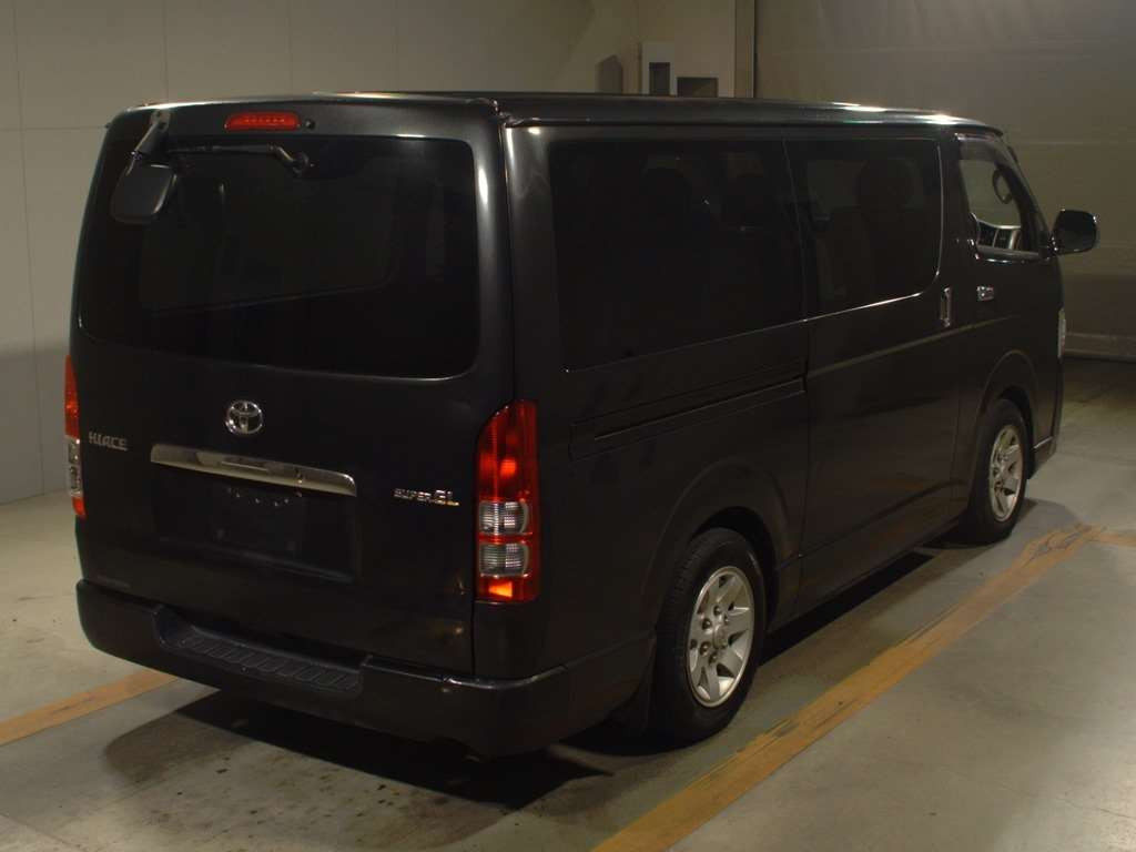 2004 Toyota Hiace Van KDH200V[1]