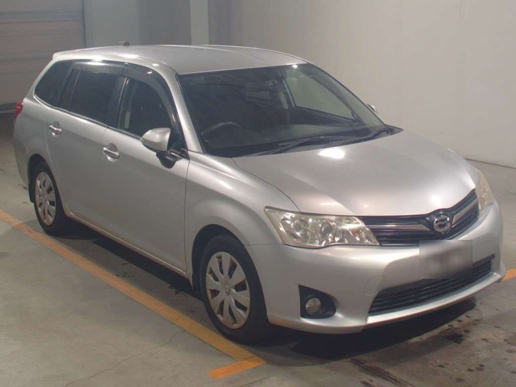 2013 Toyota Corolla Fielder ZRE162G[2]