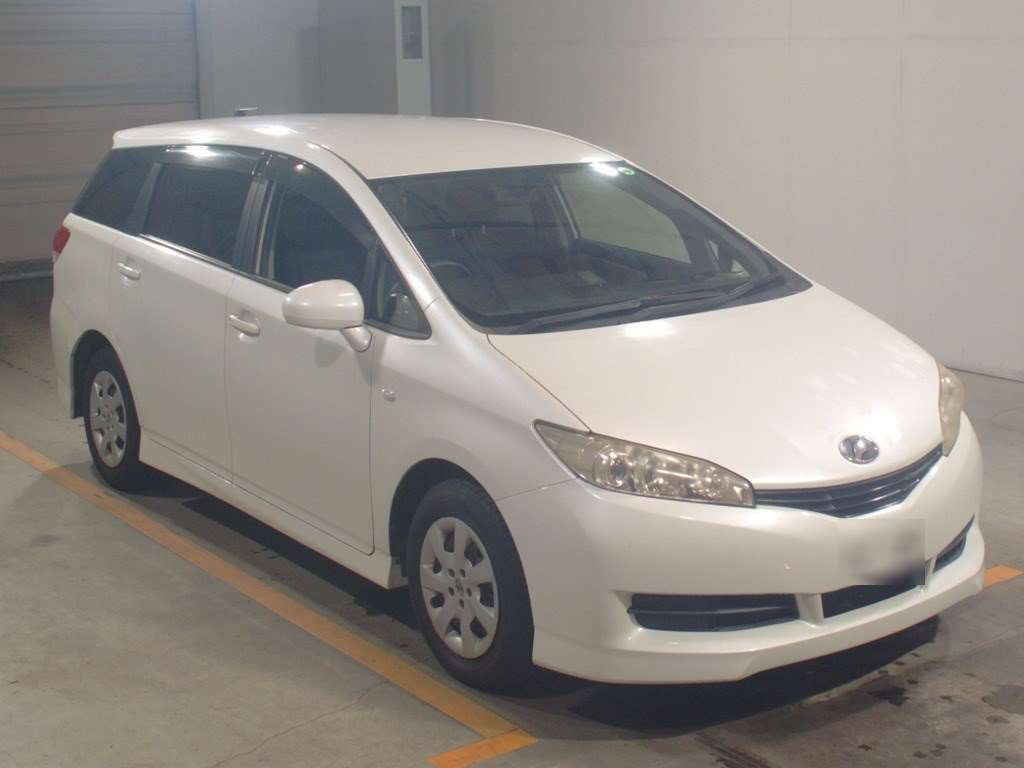 2010 Toyota Wish ZGE20G[2]