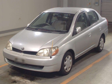 2001 Toyota Platz