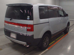 2009 Mitsubishi Delica D5