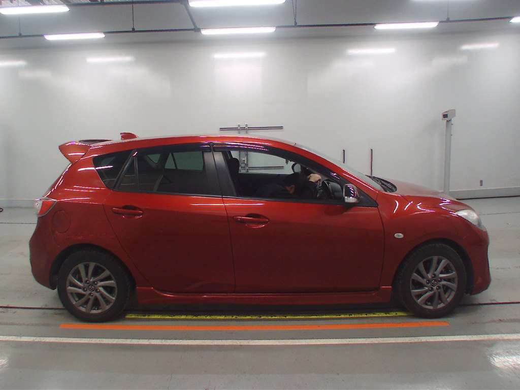 2013 Mazda Axela Sport BL5FW[2]