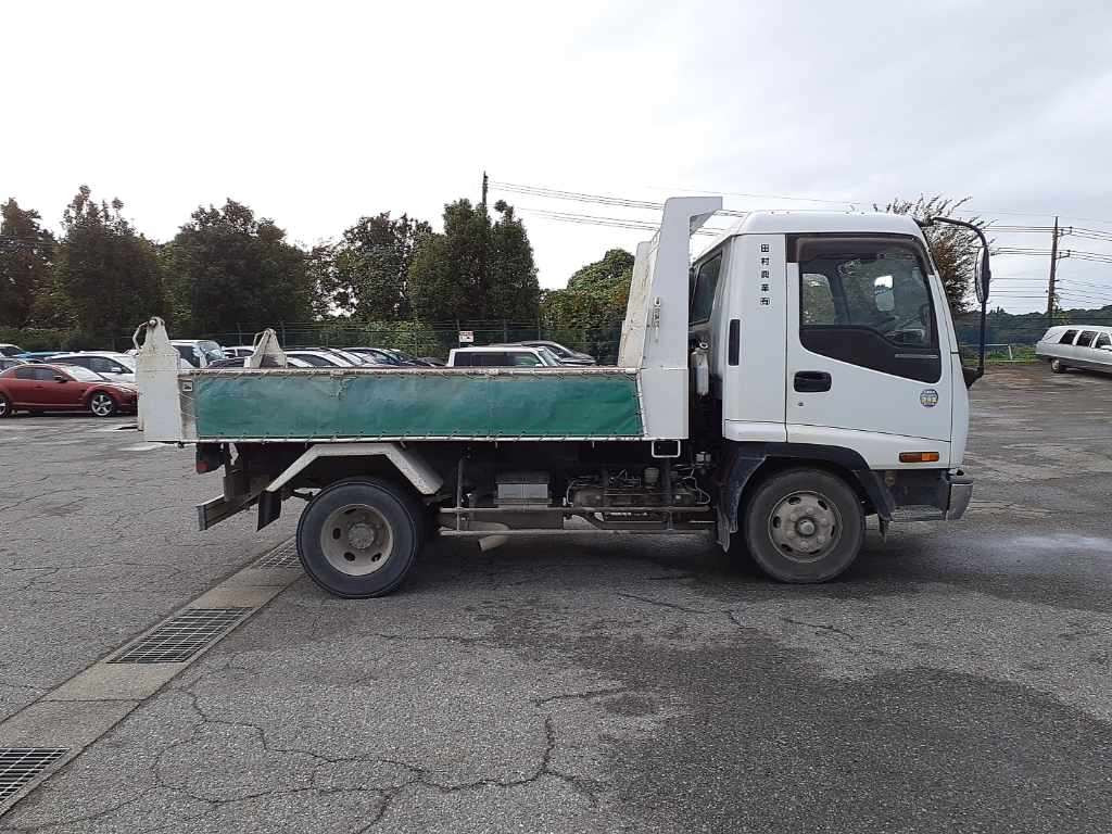 2003 Isuzu Forward FRR35C4S[2]