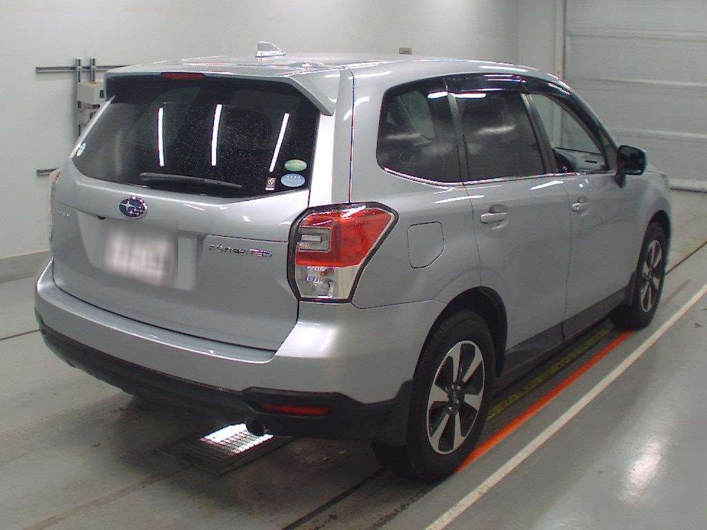 2017 Subaru Forester SJ5[1]