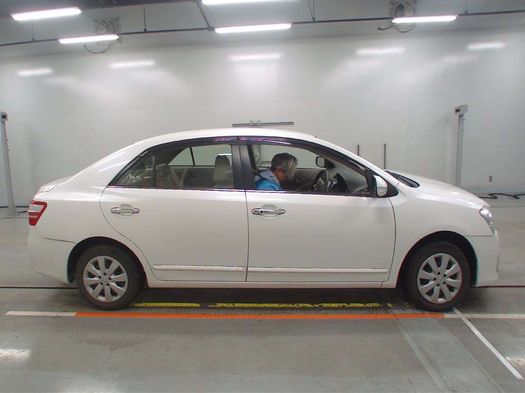 2012 Toyota Premio NZT260[2]