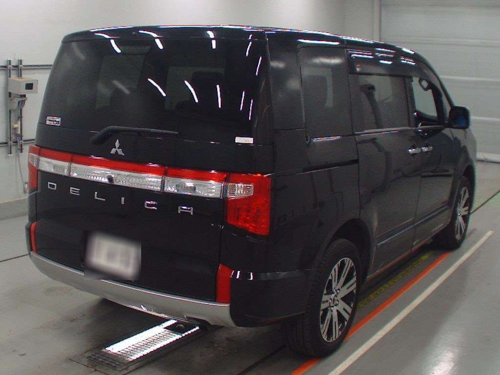 2022 Mitsubishi Delica D5 CV1W[1]