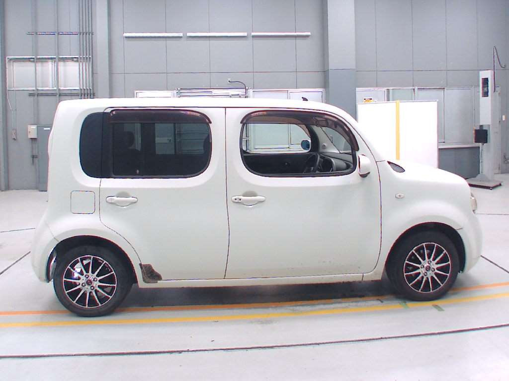 2009 Nissan Cube Z12[2]