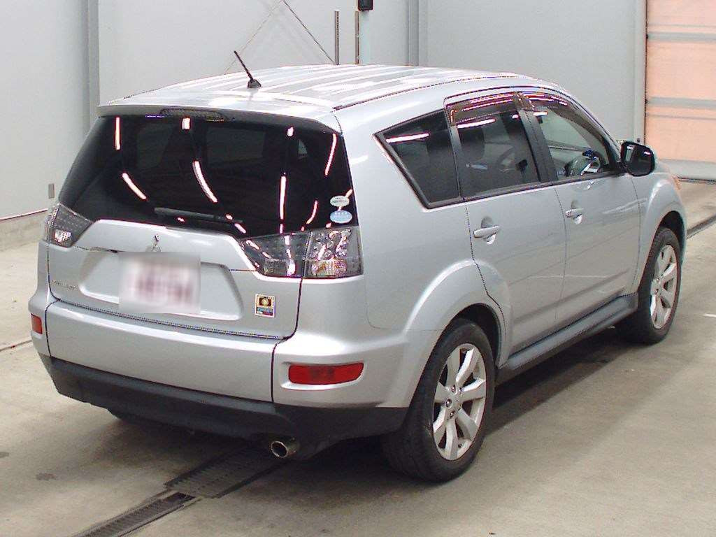 2010 Mitsubishi Outlander CW5W[1]