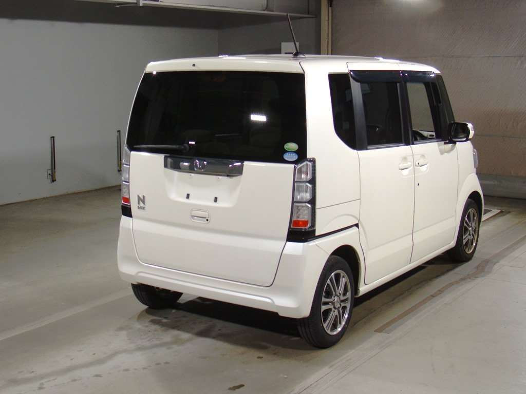 2014 Honda N-BOX JF1[1]