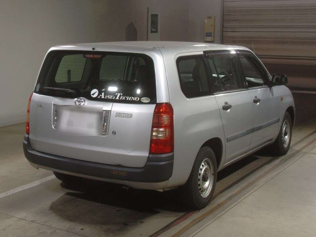 2009 Toyota Succeed Van NCP51V[1]