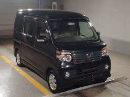 2010 Daihatsu Atrai Wagon