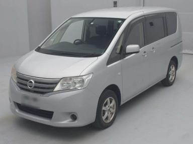 2012 Nissan Serena