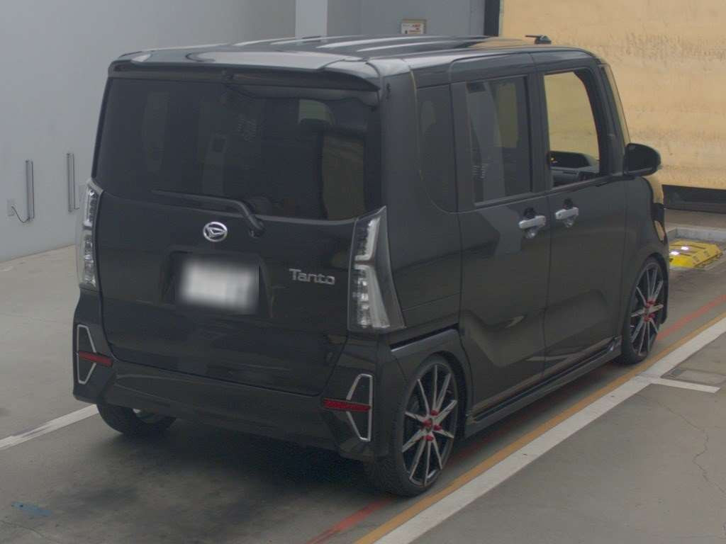 2021 Daihatsu Tanto Custom LA650S[1]