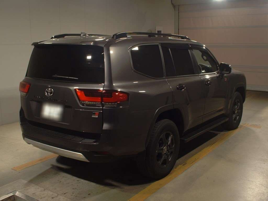 2023 Toyota Land Cruiser FJA300W[1]