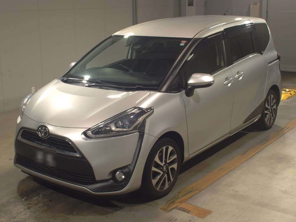 2016 Toyota Sienta NSP170G[0]