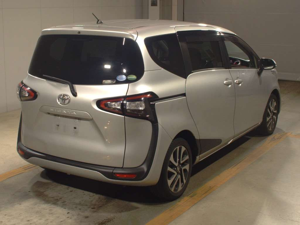 2016 Toyota Sienta NSP170G[1]