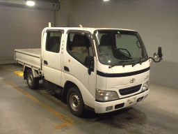 2006 Toyota Dyna Truck