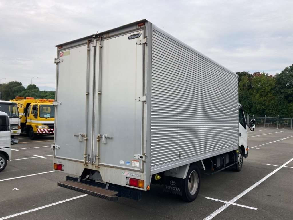 2015 Toyota Toyoace Truck XZU710[1]