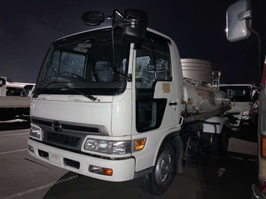 2000 Hino RANGER