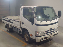 2013 Toyota Dyna Truck