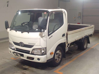 2016 Hino DUTRO