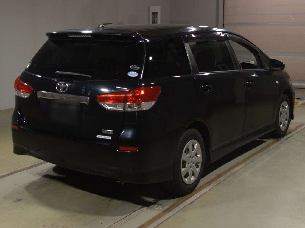 2010 Toyota Wish ZGE20G[1]