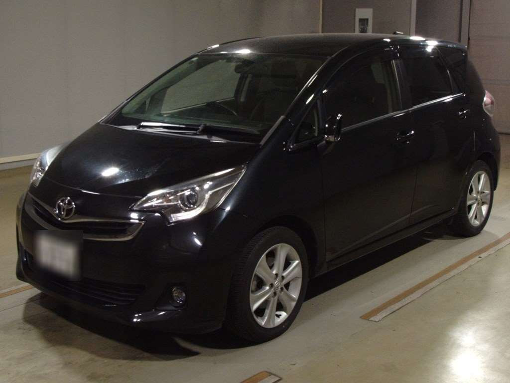 2015 Toyota Ractis NCP120[0]