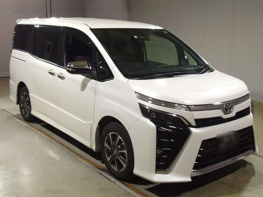 2020 Toyota Voxy ZRR80W[2]