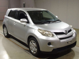 2009 Toyota IST