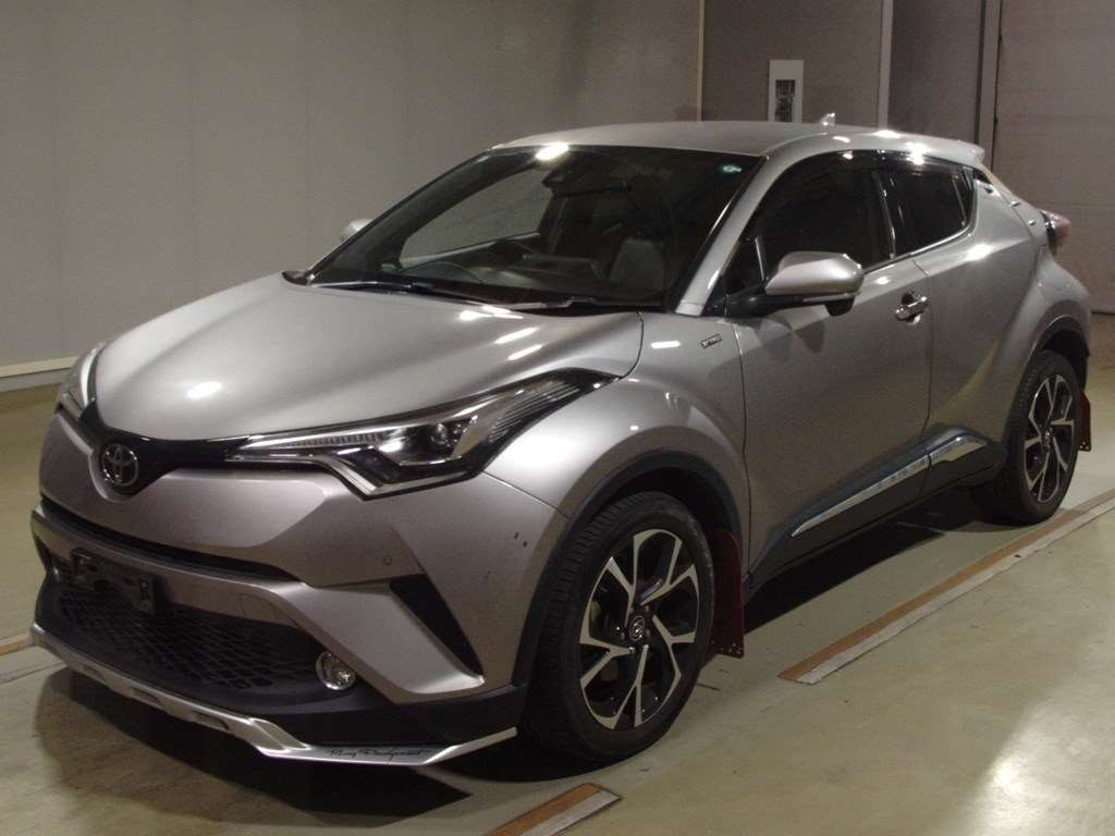 2017 Toyota C-HR NGX50[0]