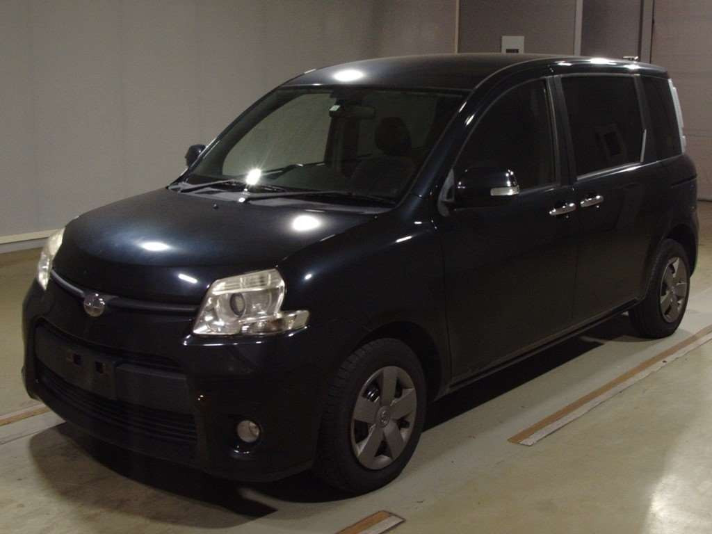 2014 Toyota Sienta NCP81G[0]