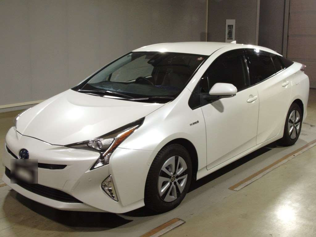 2017 Toyota Prius ZVW51[0]