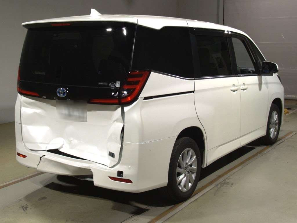 2023 Toyota Noah ZWR95W[1]