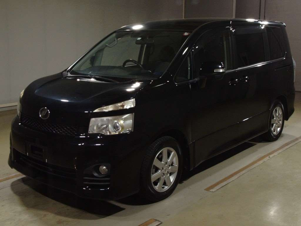 2010 Toyota Voxy ZRR70W[0]