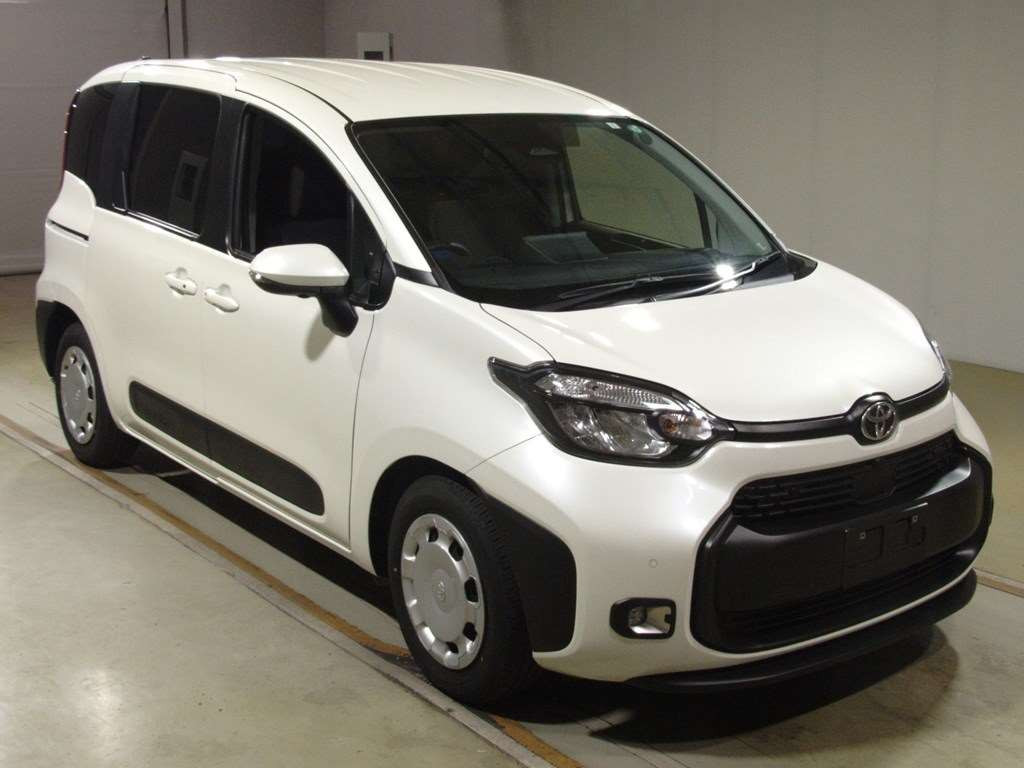 2023 Toyota Sienta MXPC10G[2]