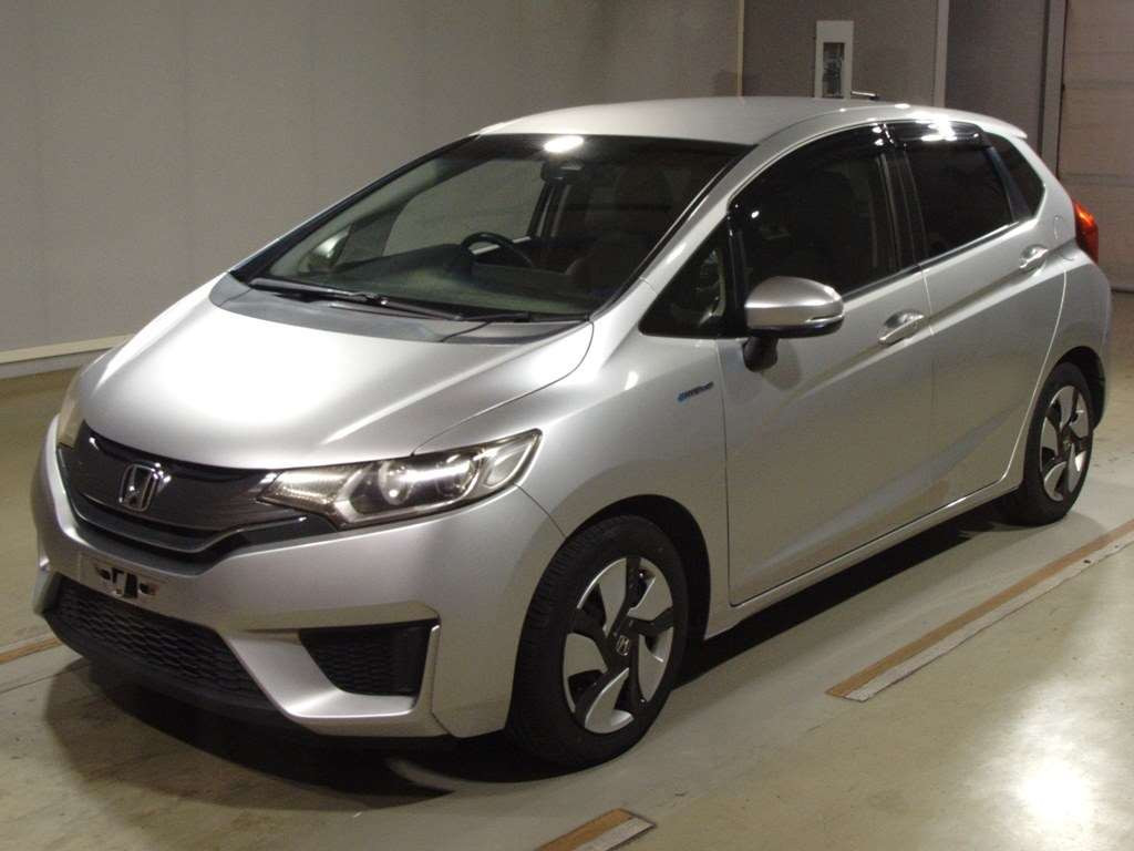 2015 Honda Fit Hybrid GP5[0]