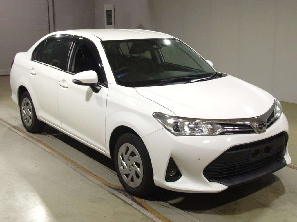 2019 Toyota Corolla Axio NZE164[2]