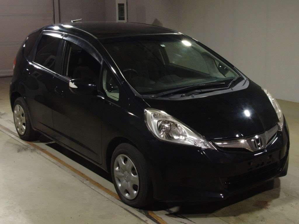 2011 Honda Fit GE8[2]