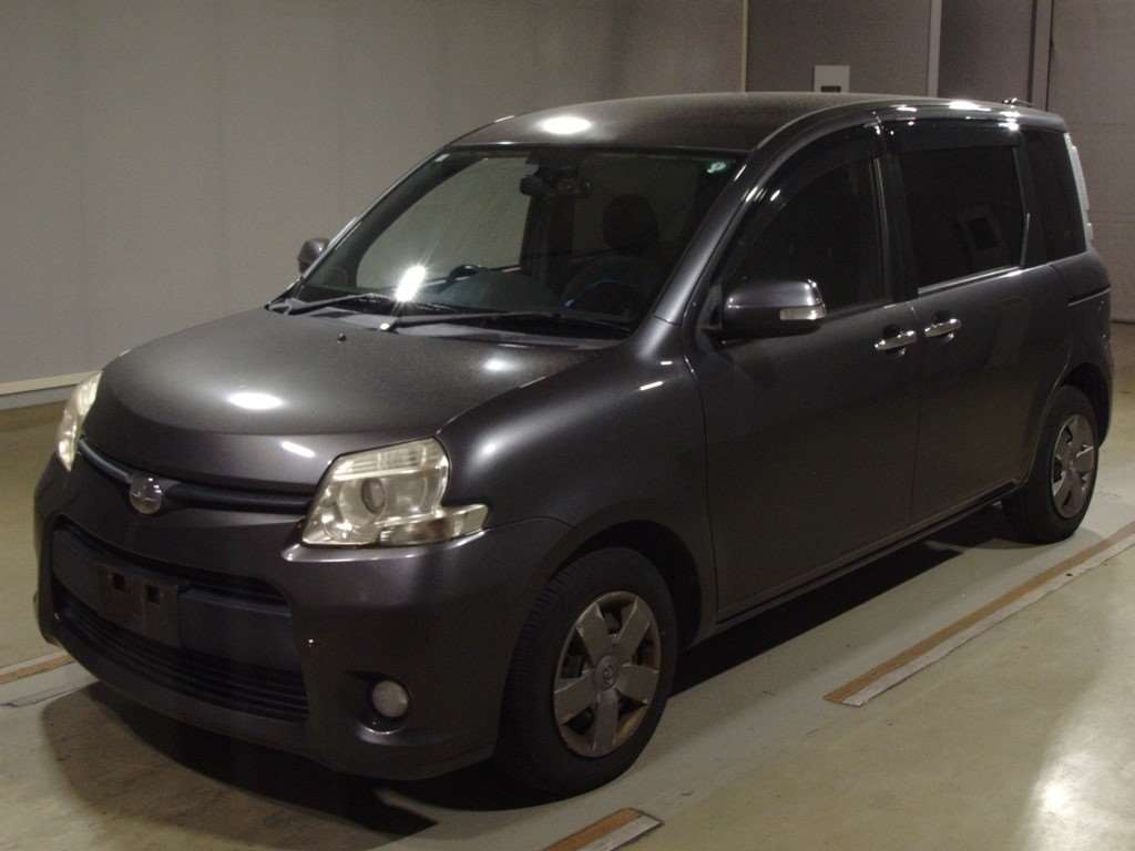 2012 Toyota Sienta NCP81G[0]