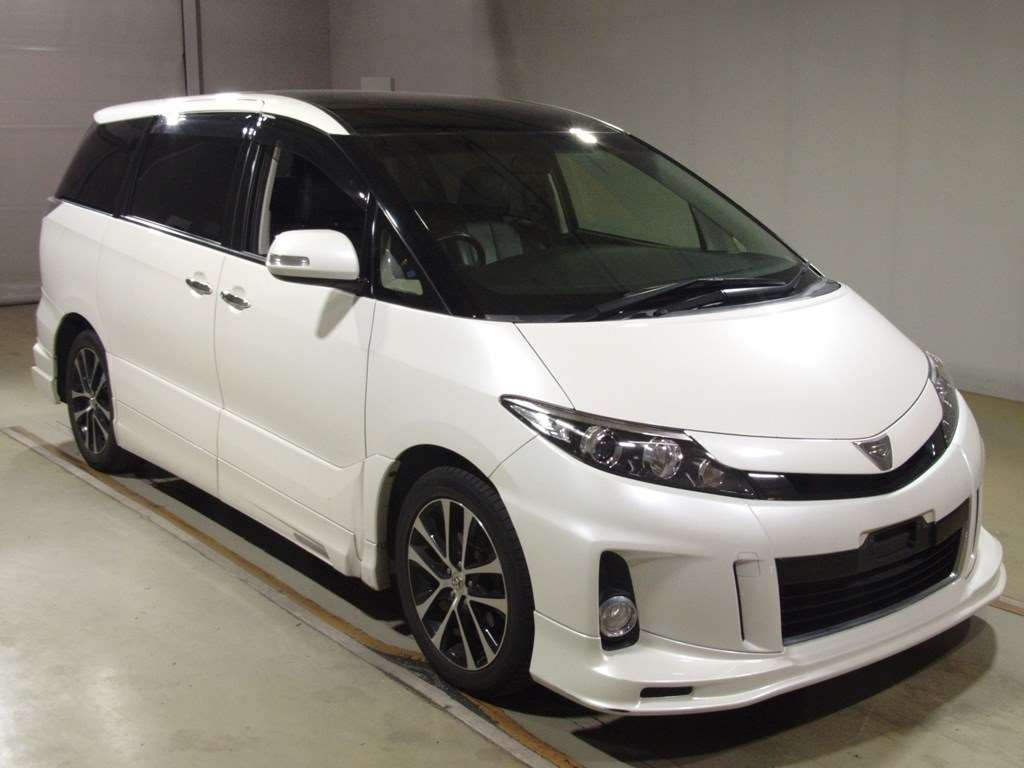 2015 Toyota Estima GSR55W[2]